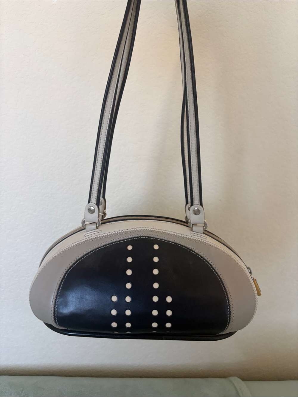 Women’s Two-Tone Black and Cream Shoulder Bag